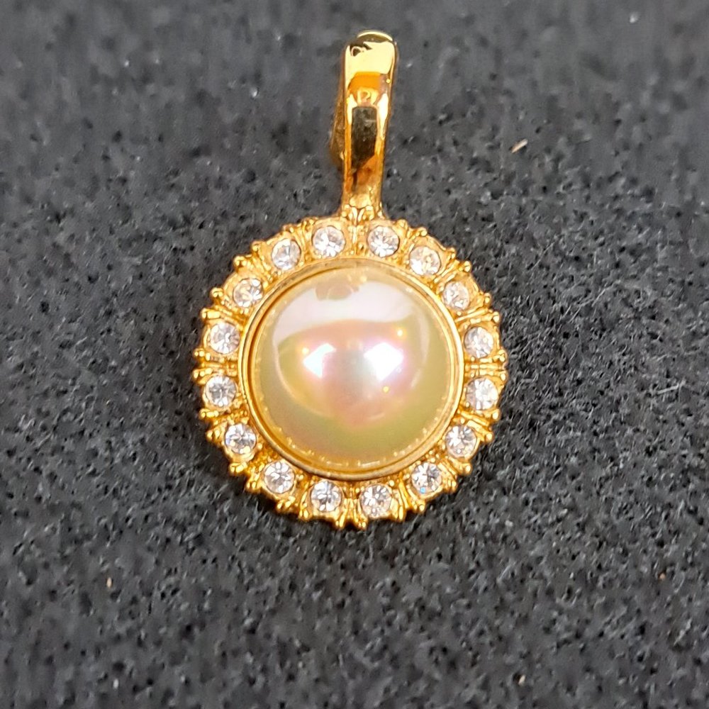 Vintage Roman Faux Pearls & Faux Pearl/Crystal Pendant Enhancer - Picture 8 of 16